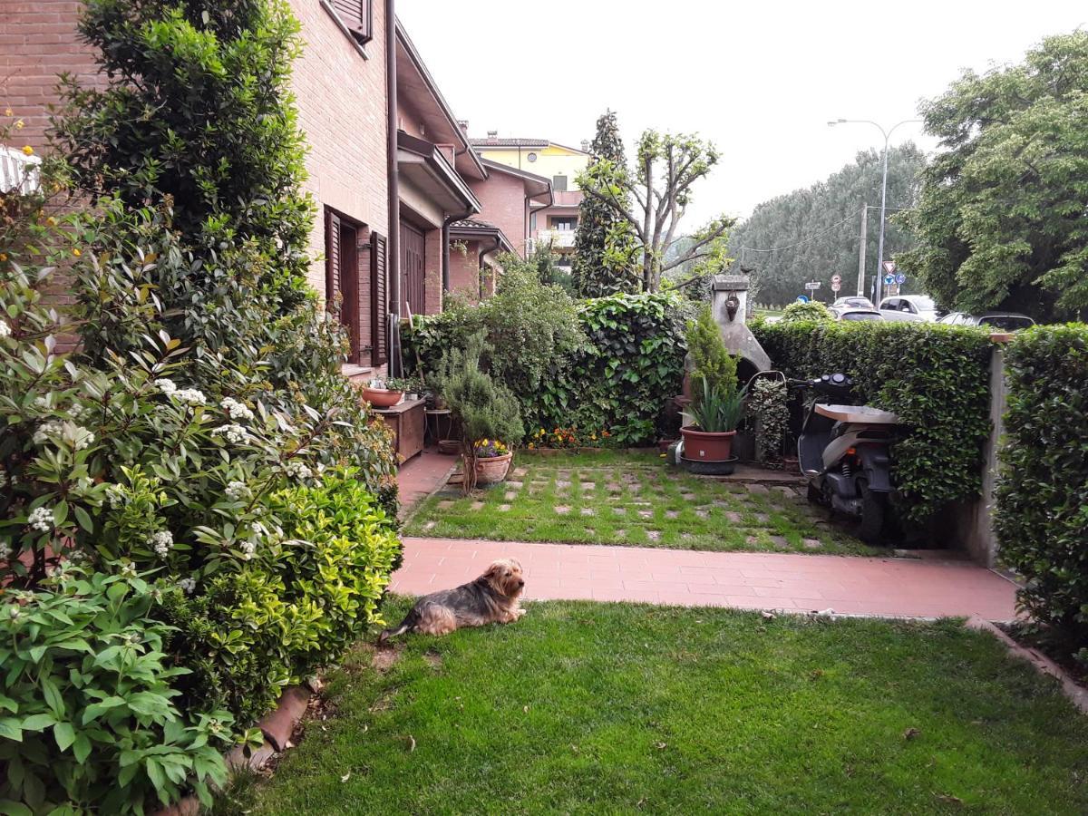 B&B La Rosa Gialla Maranello Eksteriør bilde