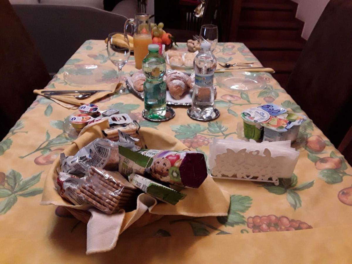 B&B La Rosa Gialla Maranello Eksteriør bilde