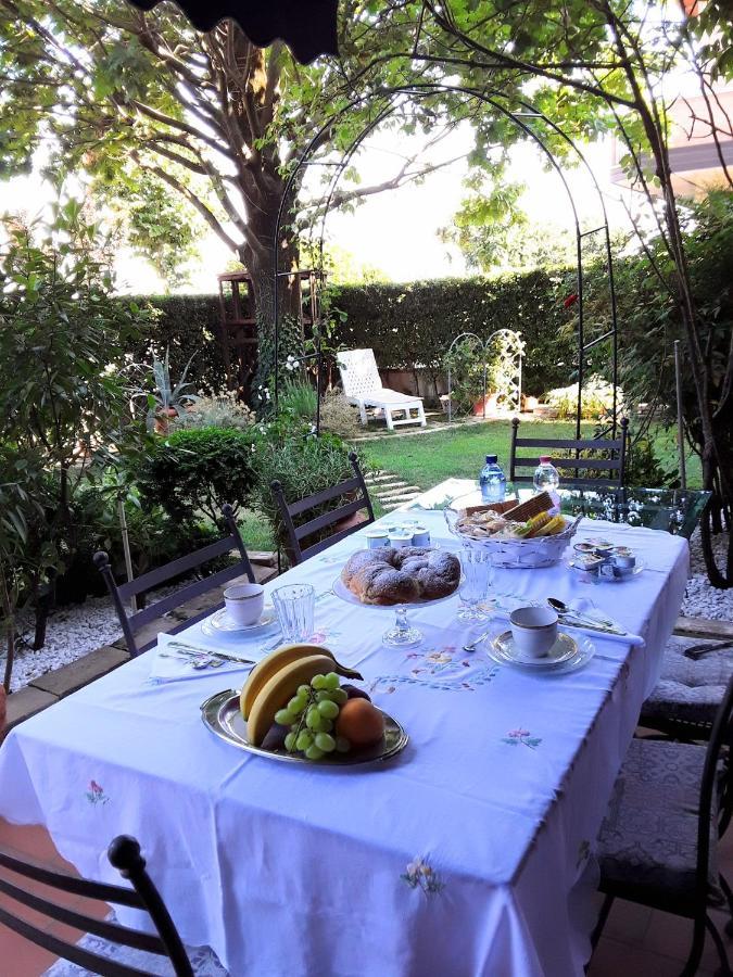 B&B La Rosa Gialla Maranello Eksteriør bilde